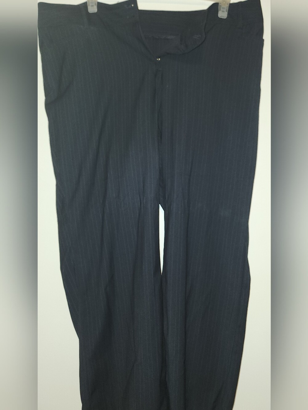 🖤💜Lane Bryant 💜🖤Pinstripe Dress Pants - Black with Purple Stripes. 18P